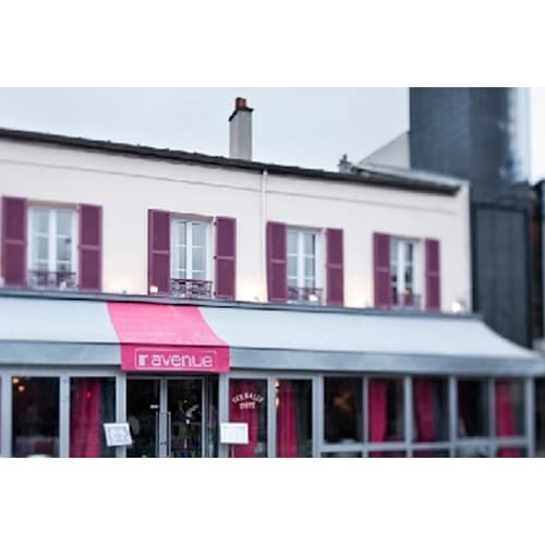 L'Avenue, Rueil-Malmaison