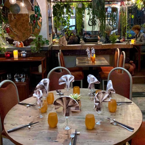 Le Lys d'Or, Paris