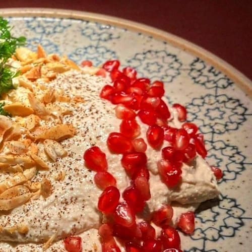 Las Tres Mentiras, Barcelona