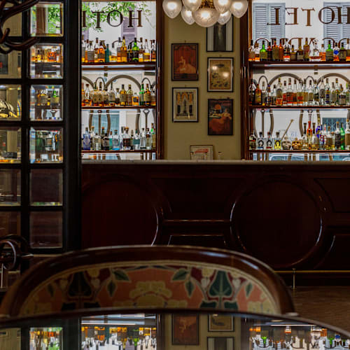 Bar Locarno, Roma