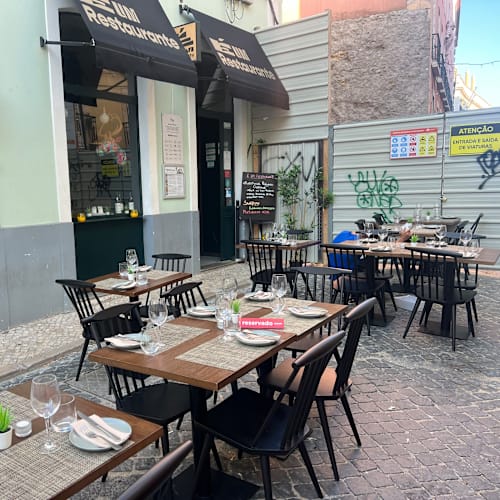 É um Restaurante, Lisbon