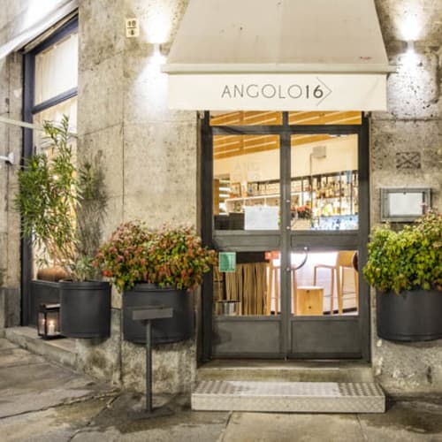 Angolo16, Torino