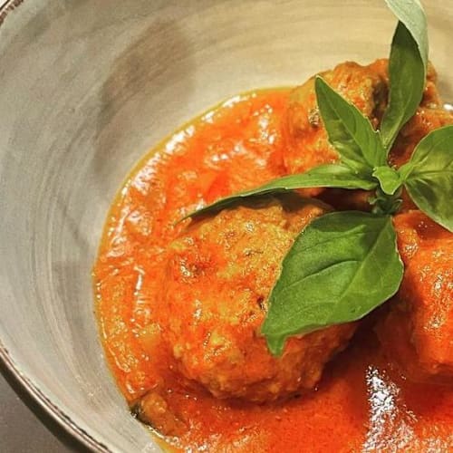 Esperia Steakhouse, Noto