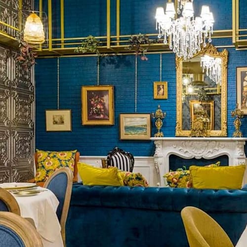 UH - Upper House, Cagliari