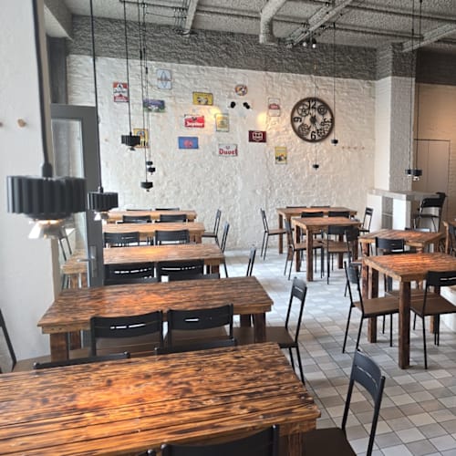 Poppy's, Saint-Gilles