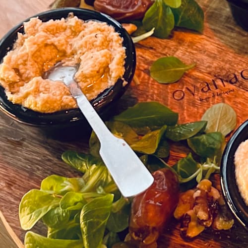 Ovanac (Bar à vin), Paris