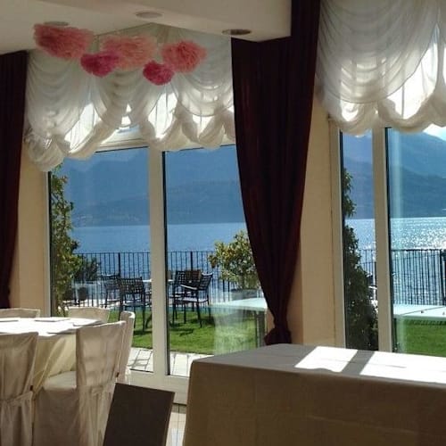Hotel Regina - Beach & Restaurant, Gravedona
