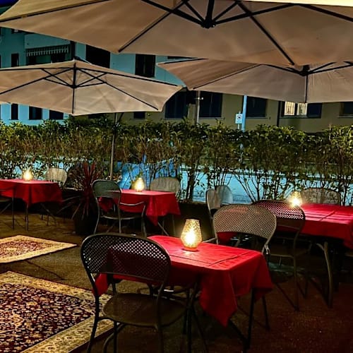 Joy Class Bistrot, Lipomo