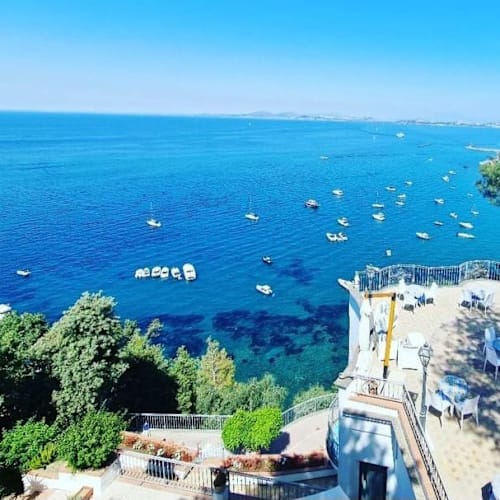L'Incanto, Ischia