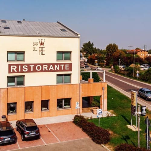 Baia del Re, Modena