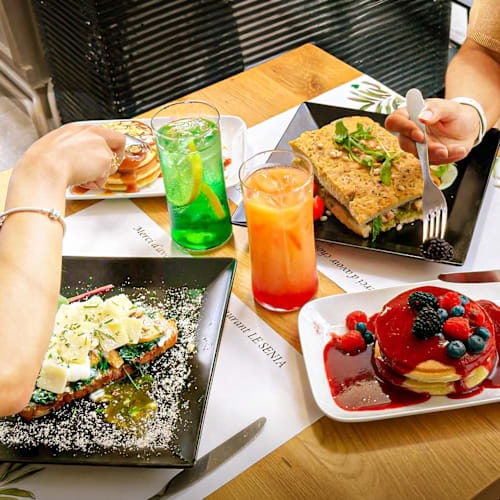 Restaurant le senia, Orly