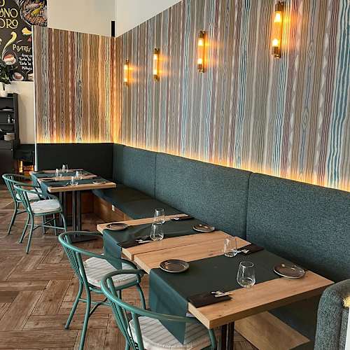 De Grano Y Oro, Navalcarnero