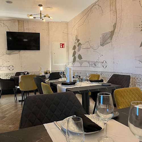 De Grano Y Oro, Navalcarnero