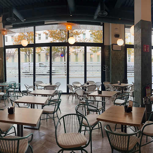 De Grano Y Oro, Navalcarnero