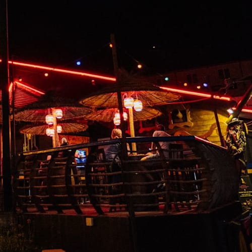 La Piraterie, Marseille