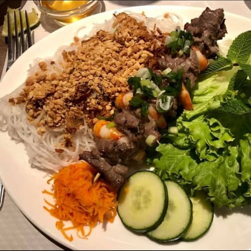 Chez Quyen Chi, Antony