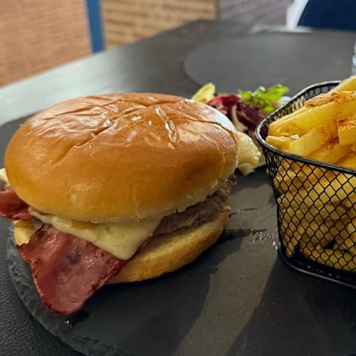 Aux plaisirs gourmands français, El Campello