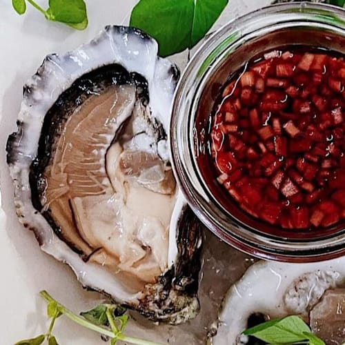 Vinostra Wine & Oyster Bar, Den Haag