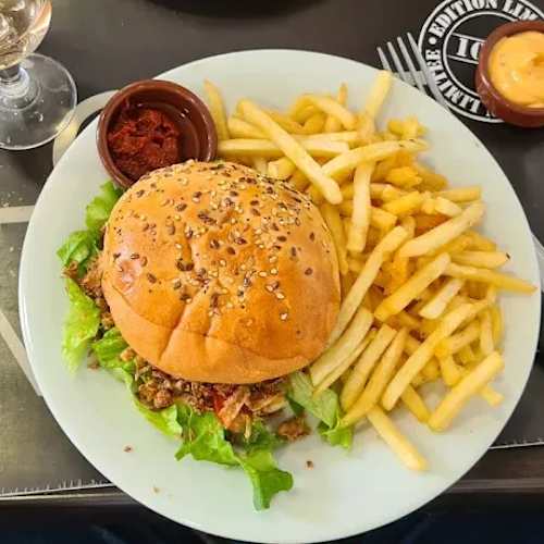 Café De L' Europe : The Feel, Paris