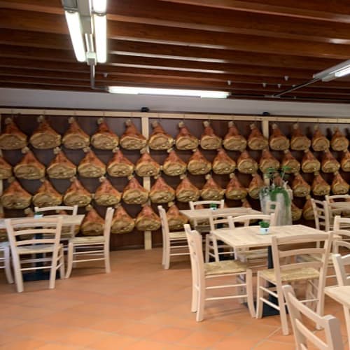 Salumeria Ugolotti, Langhirano