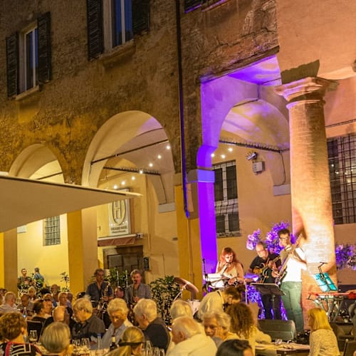 Bravo Caffè Ristorante & Live Club , Bologna