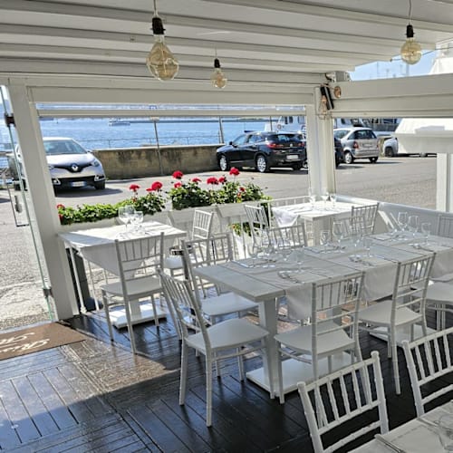 Ristorante Mustafà Al Porto Di Pozzuoli, Pozzuoli