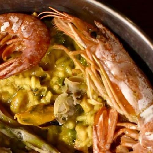 Pessoa taberna portuguesa, Frattamaggiore