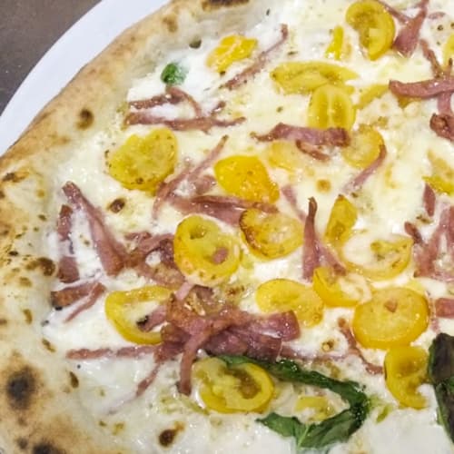 È Qui la Pizza dei Fratelli De Sivo, Napoli