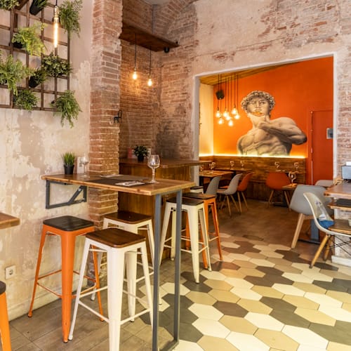 Musiú, Barcelona