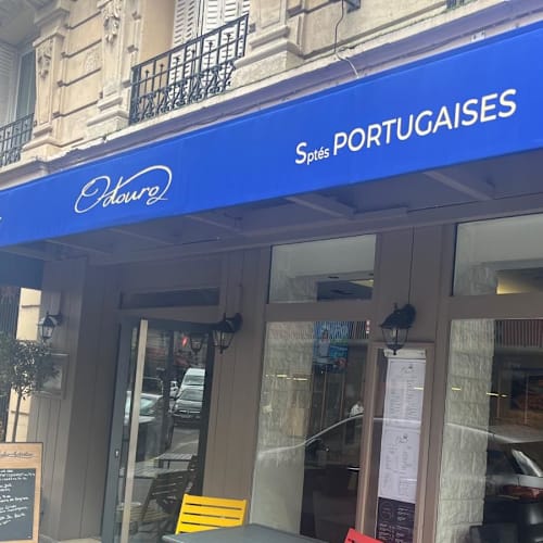 O Douro Paris, Paris