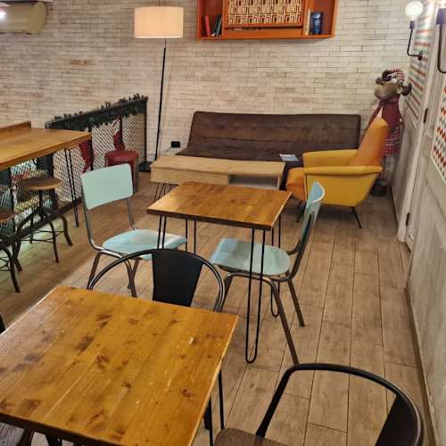 too much burger, Napoli