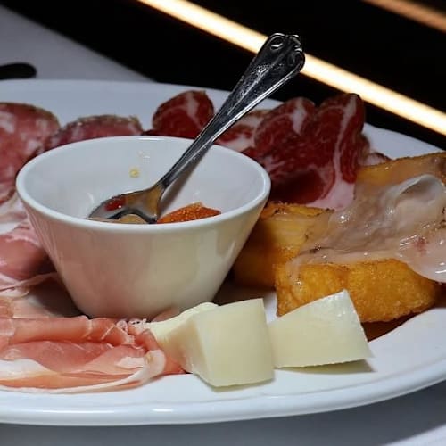 Bridge Restaurant & Pizza, Gualtieri