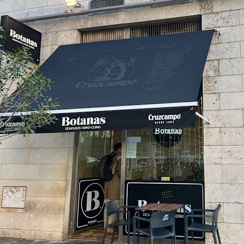 Botanas, Sevilla
