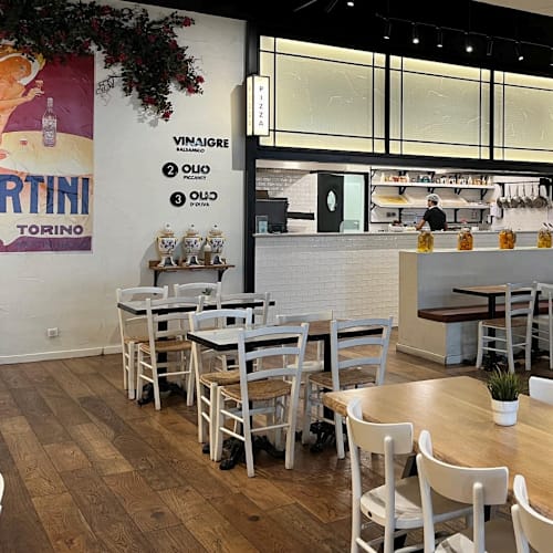 IT - Italian Trattoria Marseille Les Terrasses du Port, Marseille