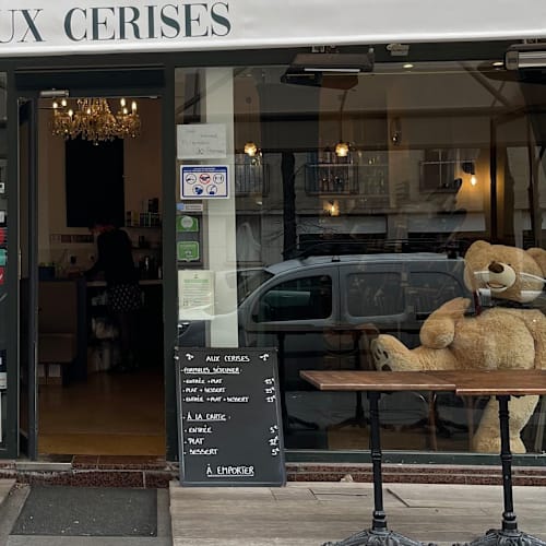 Aux Cerises, Paris
