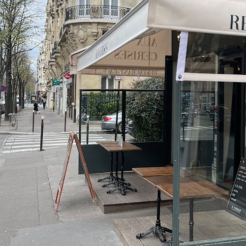 Aux Cerises, Paris