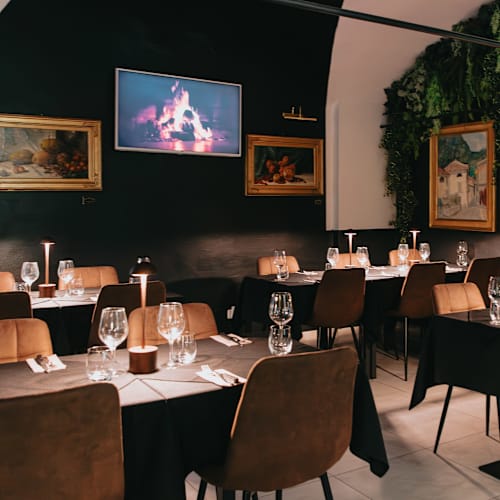 The Gallery Pizzart Food & Drink, Bologna