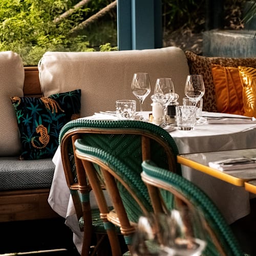 River Café, Issy-les-Moulineaux