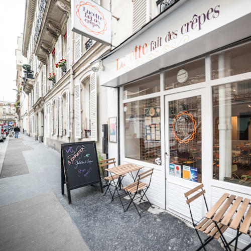 Lucette Fait Des Crêpes, Paris