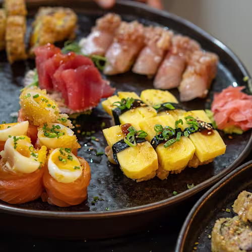 SaKana sushi Bar, Mira