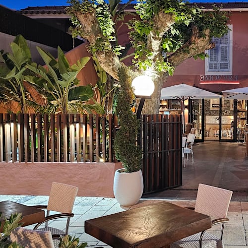 Emovere, Cagnes-sur-Mer