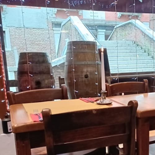 Ai Pie del Ponte, Venezia