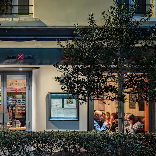 Neuilly's, Neuilly-sur-Seine