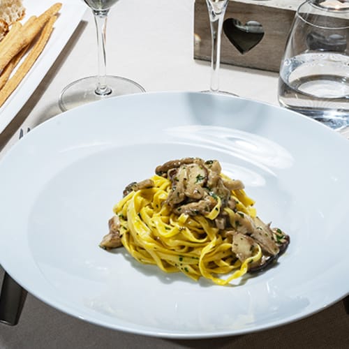 Caveau 17, Genova