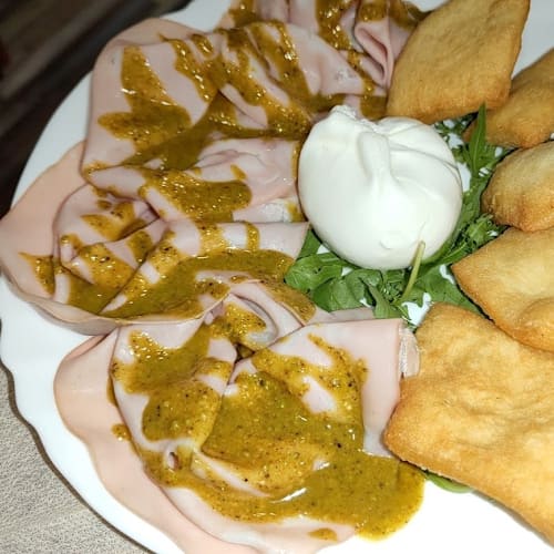 Pizzeria Miky, Brindisi