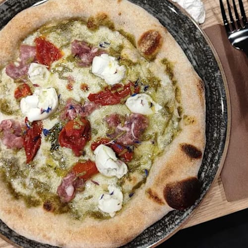 Milli Pizzeria Gourmet, Taino
