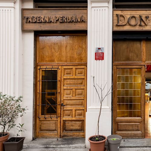 Don Isidro Taberna Peruana, Barcelona