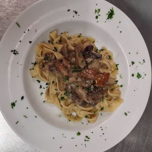 TrattoriaBistrò 395 Pizzeria, Combai