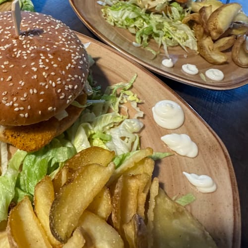 MONRÉAL DRINK&Burger, Salerno