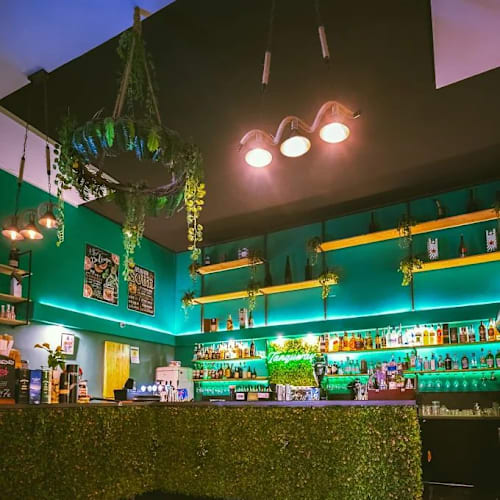 Oneiro Gardenbar, Napoli